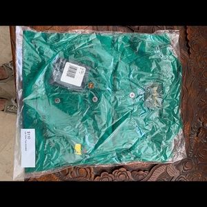 Masters NWT green golf shirt men’s